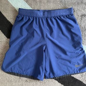 Nike Navy Mens Shorts LARGE